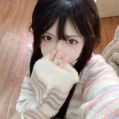 南小薄孔菌属